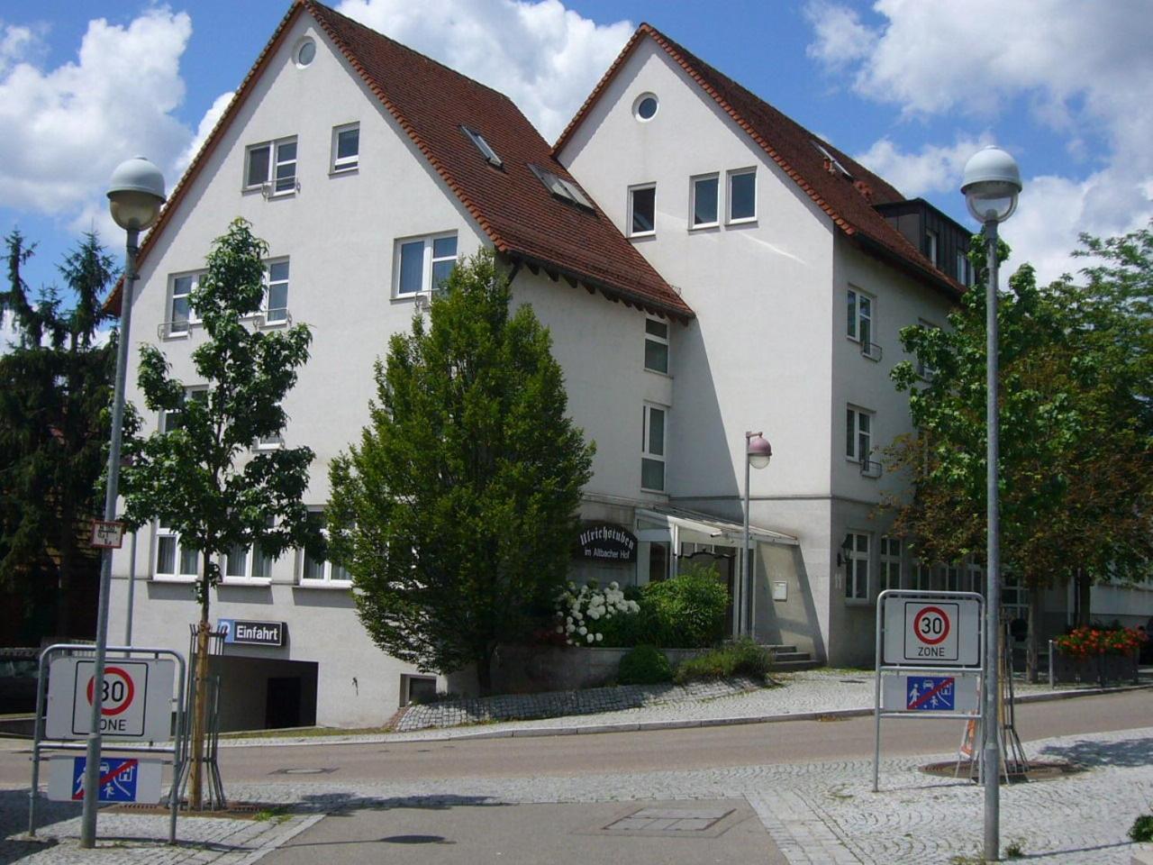 Hotel Altbacher Hof Exterior photo